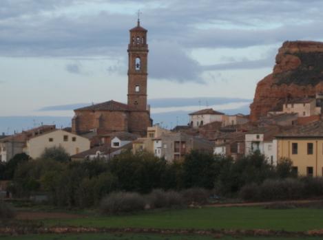 Ariza_Iglesia con torre mudéjar_real.JPG