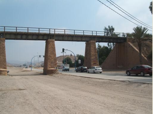 El Hornillo_Puente de subida sobre rambla2.JPG