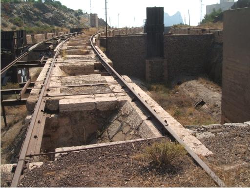 El Hornillo_Canal de carga de las Tolvas.JPG