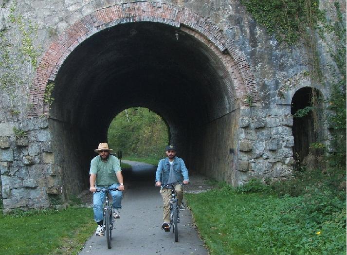 Túnel último de Barcelona a San Juan de las Abadesas.JPG