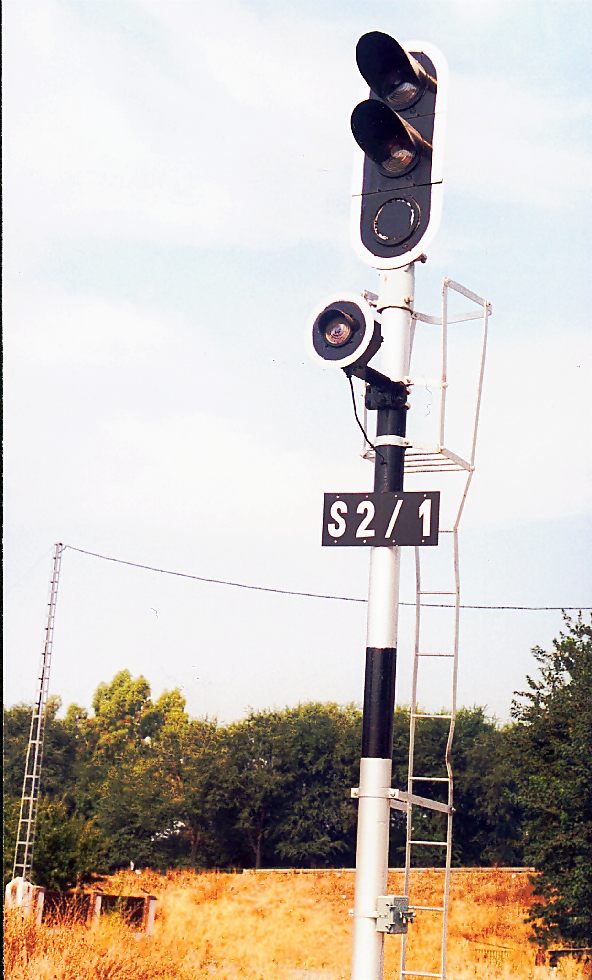 Señal_Pinos Puente.jpg